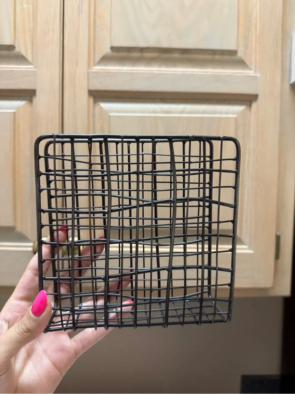 Black Wire Grid Napkin Holder